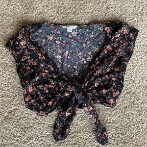 Front tie sleeveless top